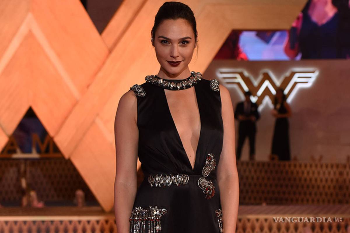 La ‘Mujer Maravilla’ se rinde ante el público mexicano