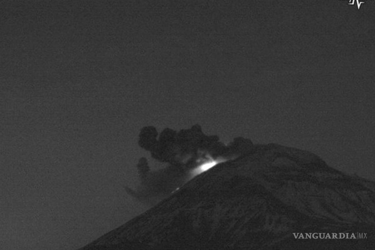 Popocatépetl registra siete explosiones y 56 minutos de tremor