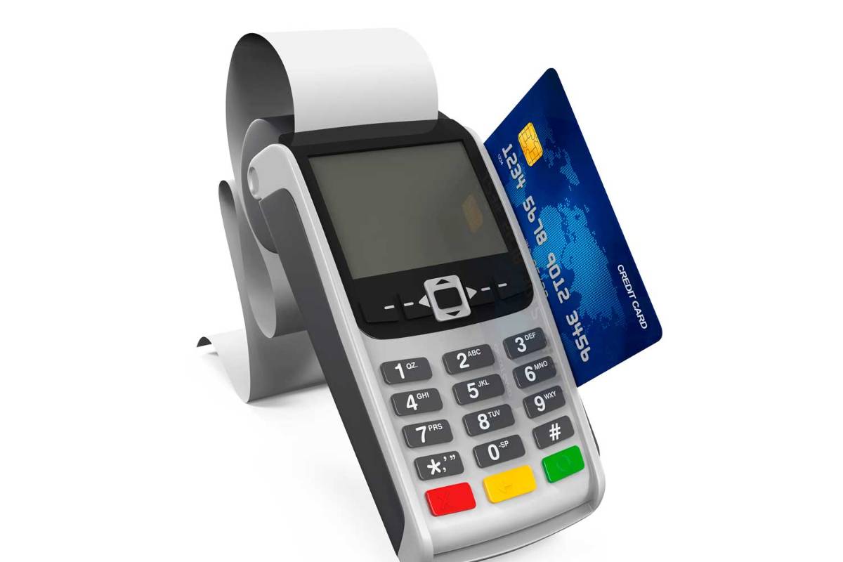 Denuncia saltillense clonación de tarjeta bancaria