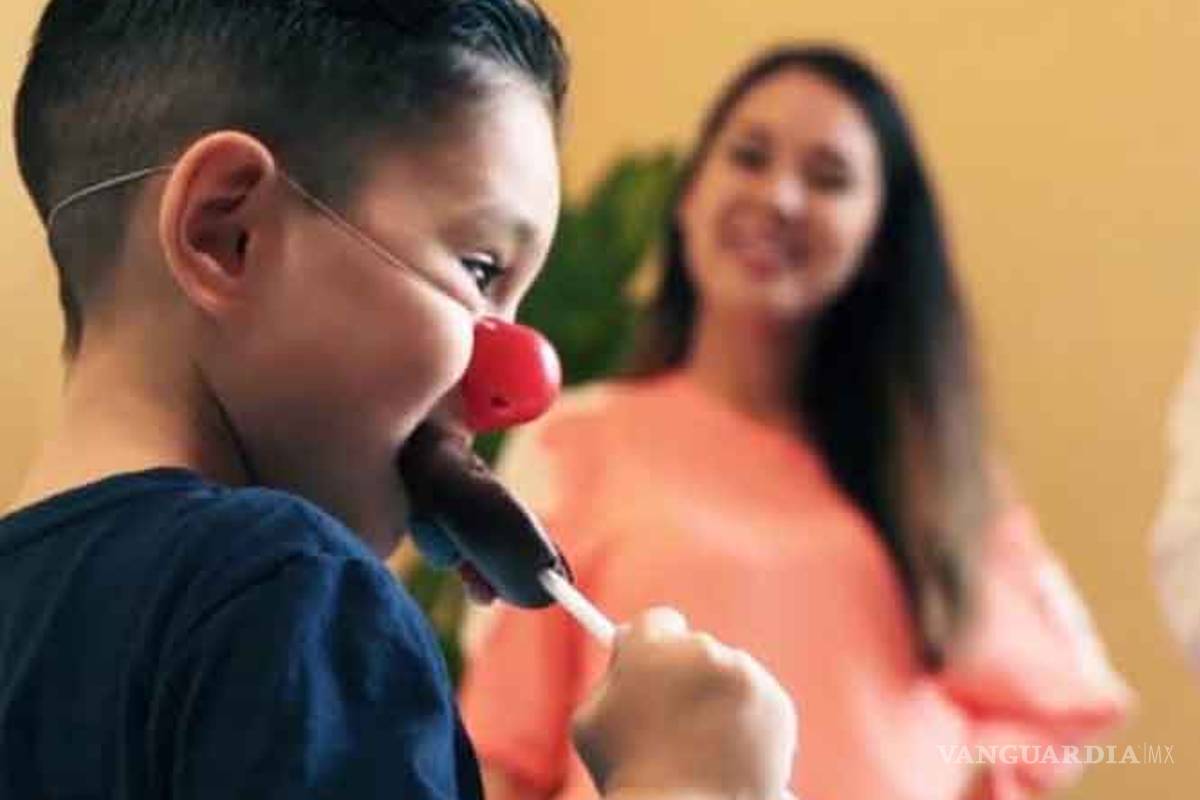Recompensan a niño que lloró por su "Paleta Payaso" triste