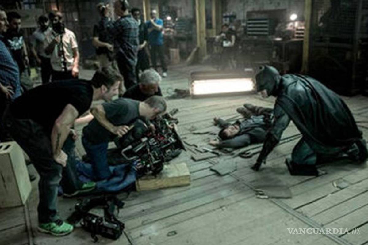 Salen nuevas fotos de la película 'Batman v Superman'