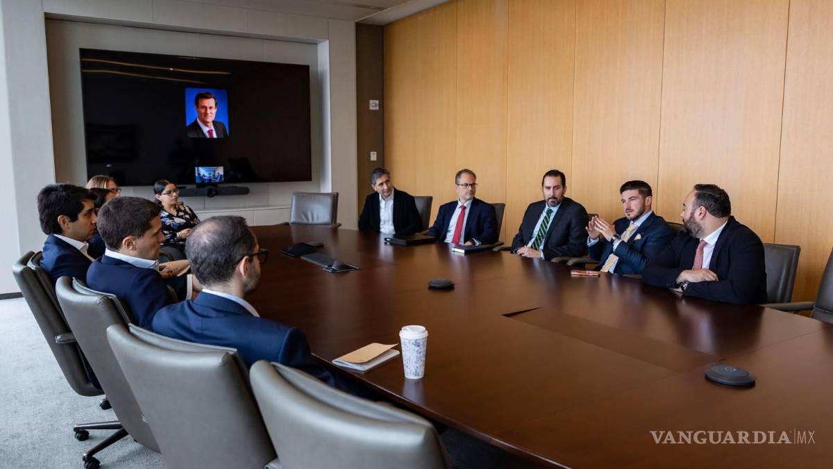 Realiza Samuel García, gobernador de Nuevo León, nueva gira internacional... ahora por NY