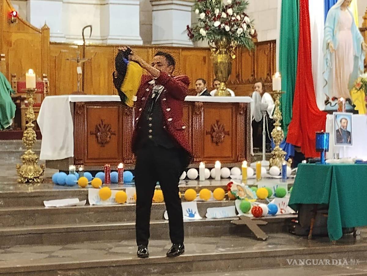 $!Miguel Razzo comparte su pasión por el ilusionismo en la evangelización de la fe católica.