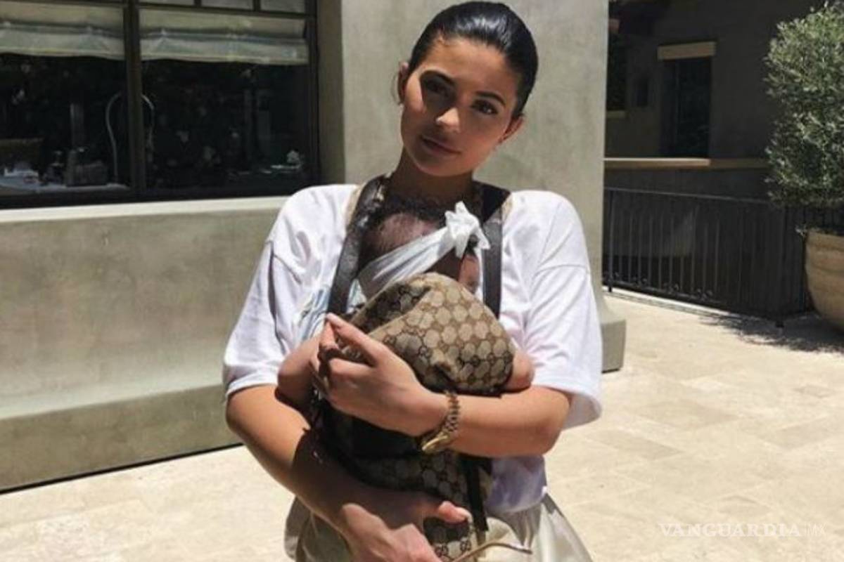 Lujos de la bebé de Kylie Jenner rompen las redes, tiene zapatos valuados en más de 22 mil dólares