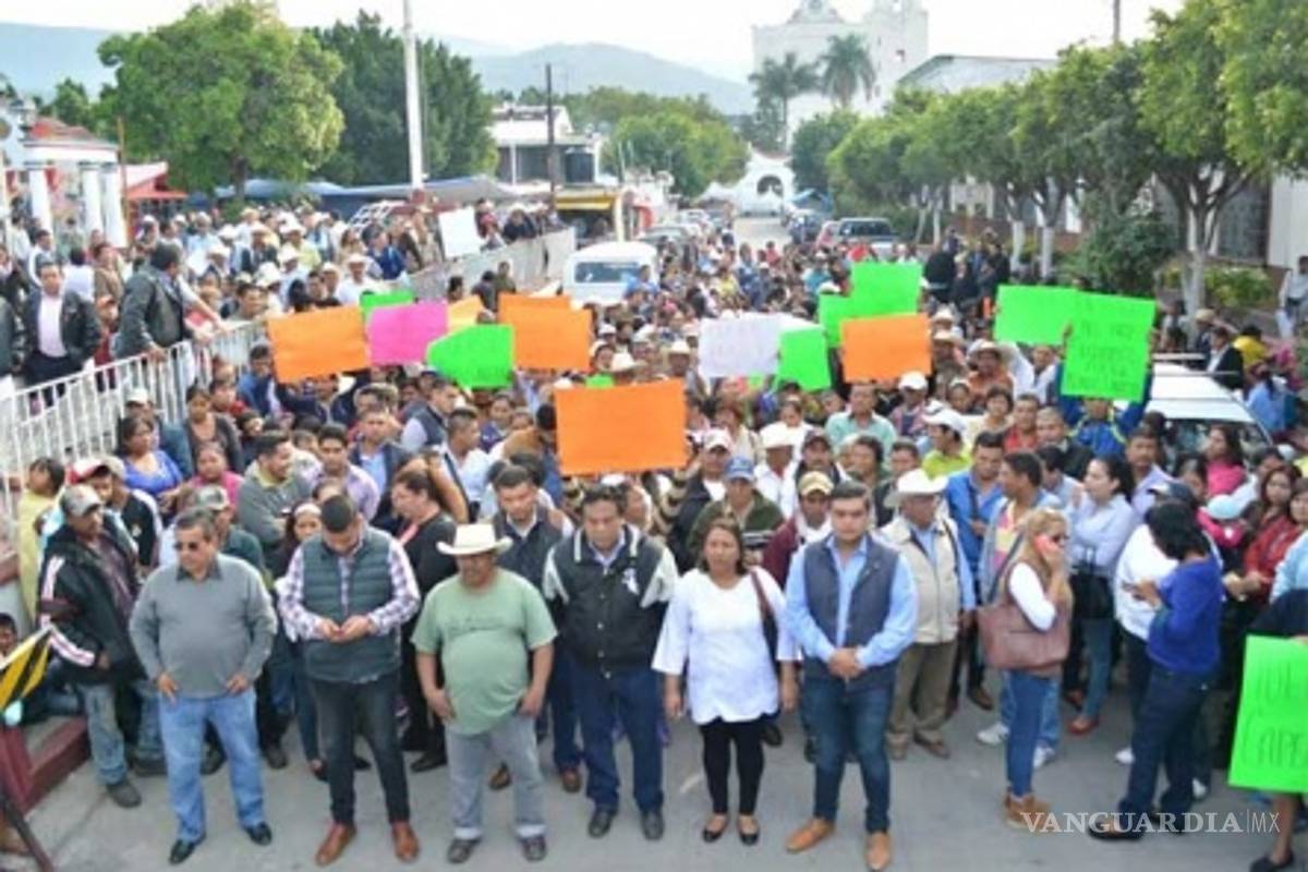 $!Alcalde de Tlaquiltenango toma control de la seguridad; corre al mando único