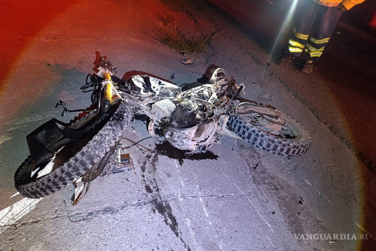 Muere motociclista tras choque frontal contra tráiler en el libramiento Norponiente