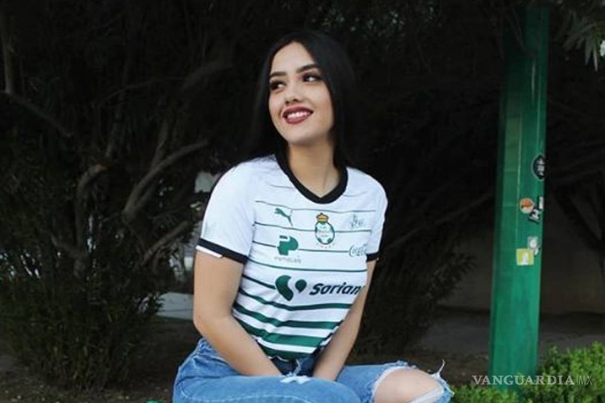 Ella es la fanática más sexy del Santos Laguna