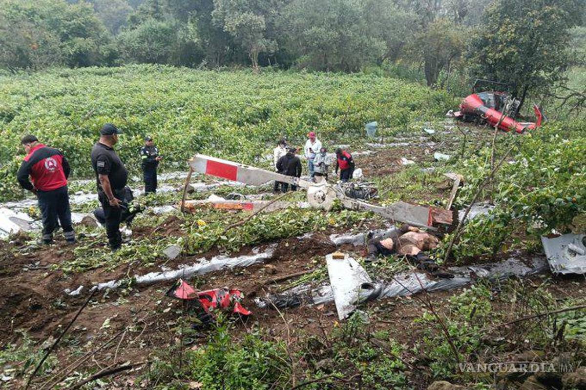 Desplome de helicóptero deja dos muertos en Edomex; Fundación se deslinda de accidente