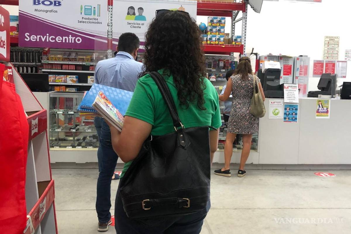 $!Como cada año; compras de útiles son a contrarreloj dejan todo el final
