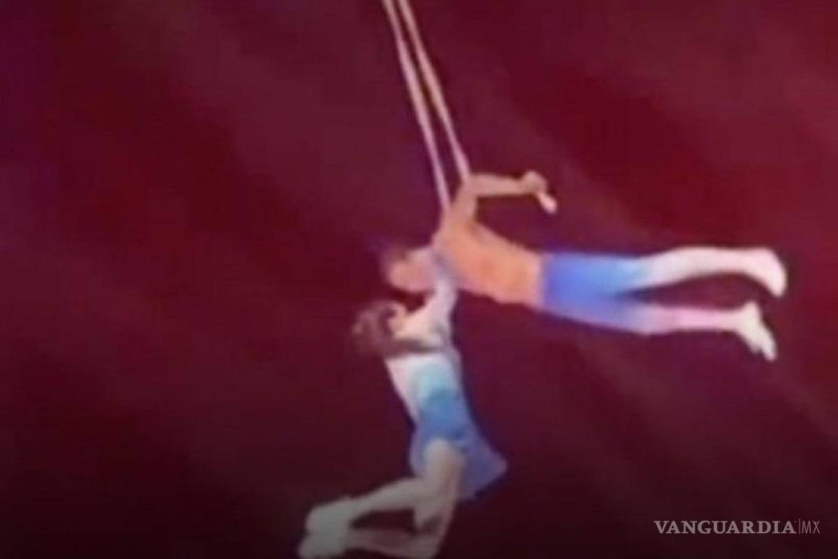 Acróbata china muere tras caer desde las alturas, actuaba sin una red