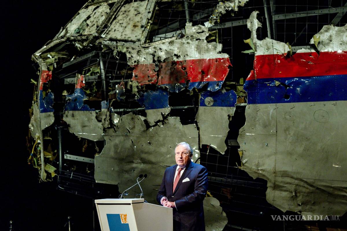 Concluye Holanda que fue un misil de fabricación rusa el que derribó el MH17