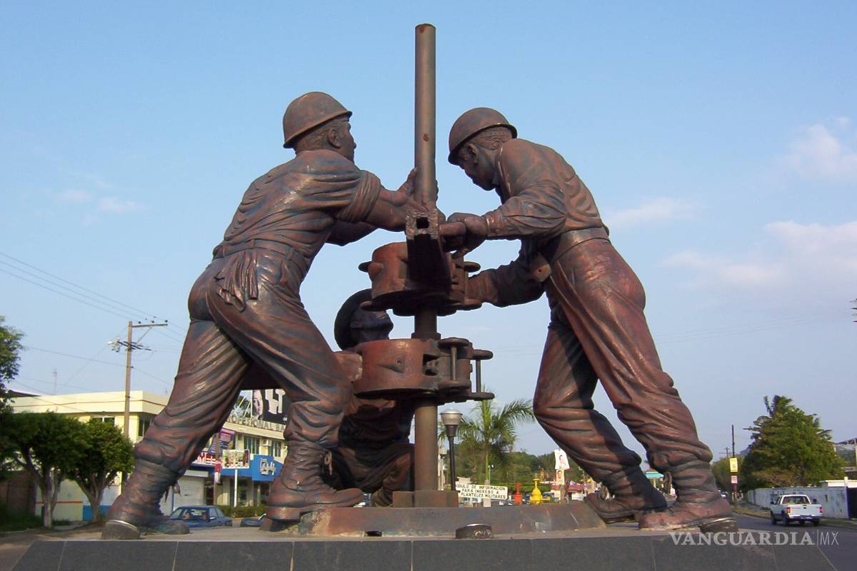 Poza Rica, Veracruz, la ciudad que pasó de la abundancia con el oro negro a vivir una crisis