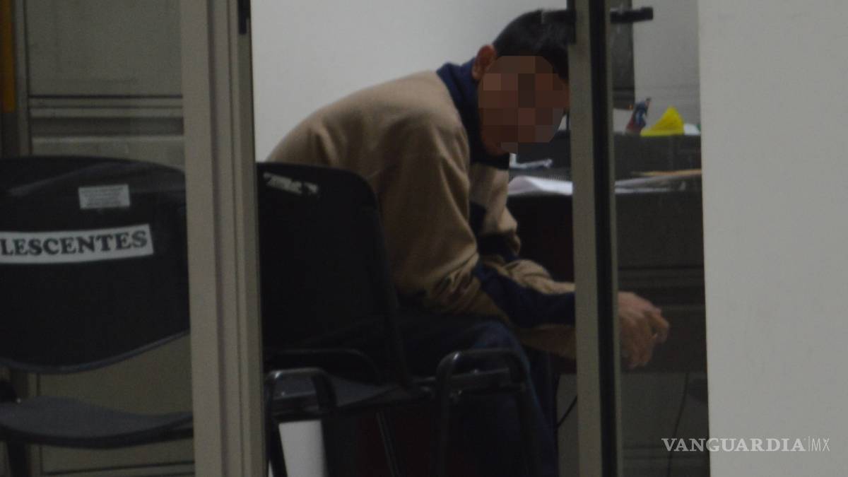 Vinculan a proceso a joven de Parras que asesinó a su hijastra