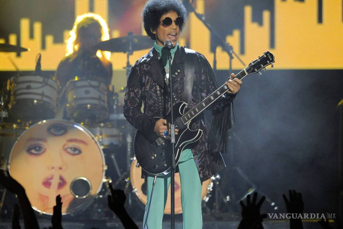 Prince fue hospitalizado por sobredosis 6 días antes de su muerte