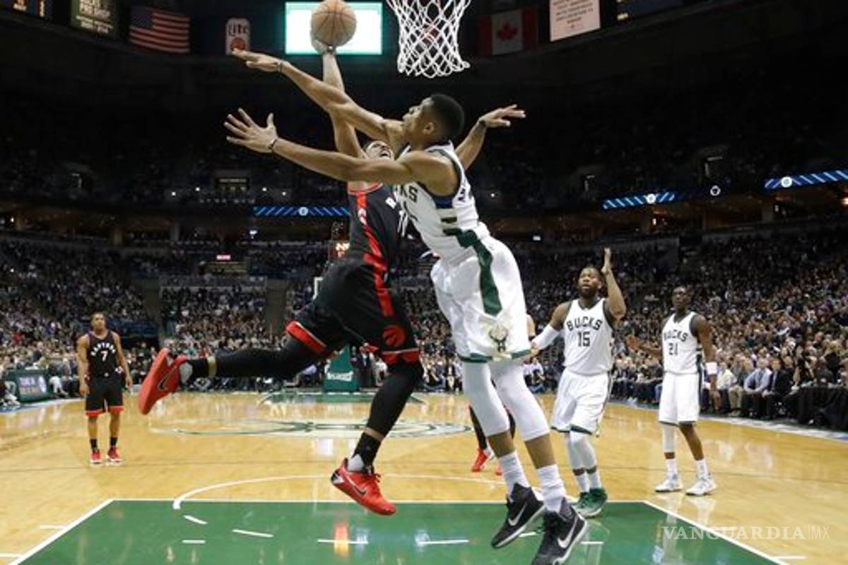 $!Raptors eliminan a los Bucks
