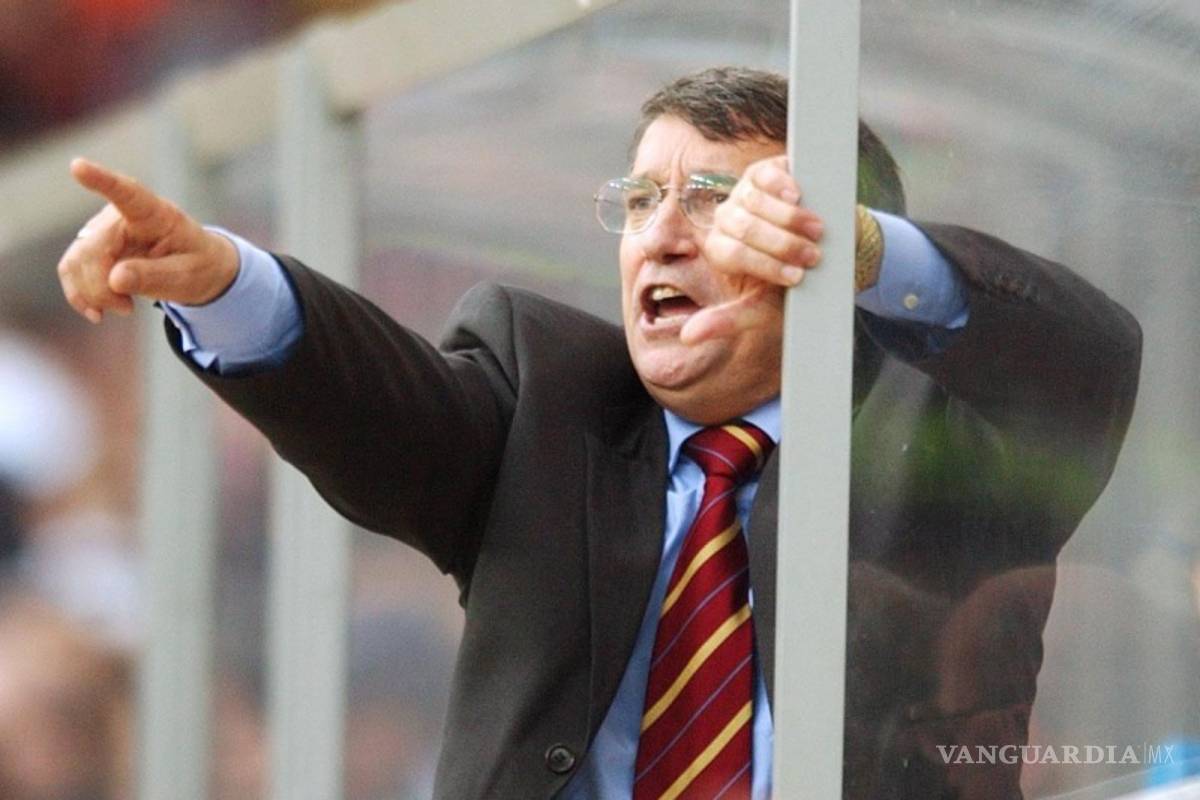 Ex seleccionador de Inglaterra Graham Taylor muere a los 72 años