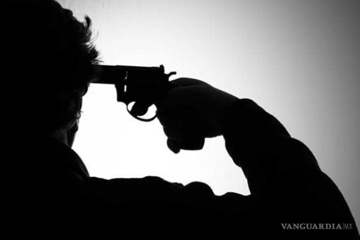 Joven se dispara en la cabeza, en Saltillo; está grave