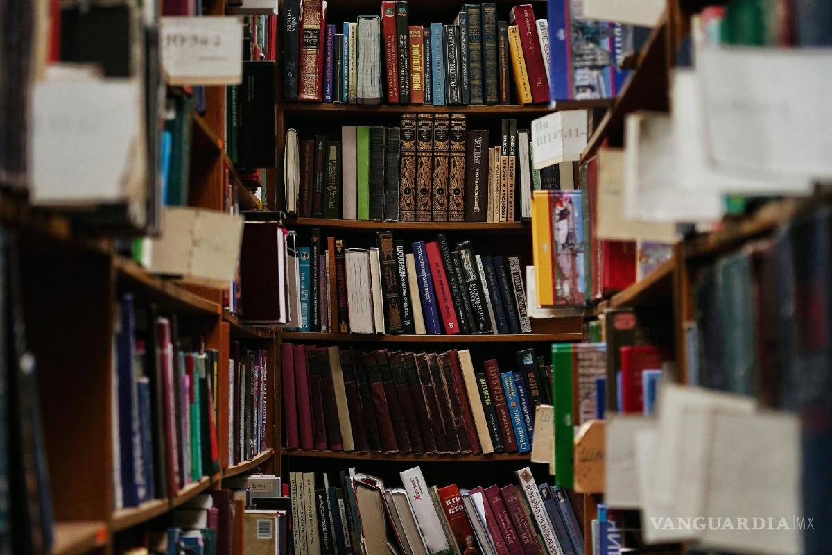 Estos son los libros que puedes descargar gratuitamente, hechos por escritores coahuilenses