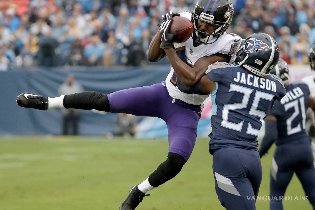 Ravens blanquea a los Titans