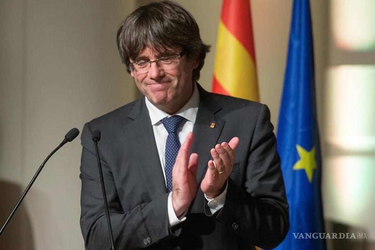 TV pública española pone música de &quot;El exorcista&quot; a Puigdemont