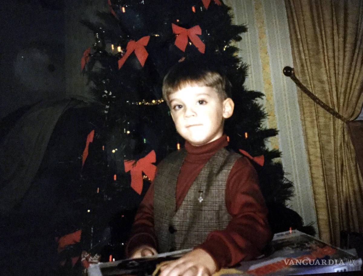 $!Estos esposos se conocieron en Tinder y descubrieron que nacieron el mismo día... ¡y en el mismo hospital!