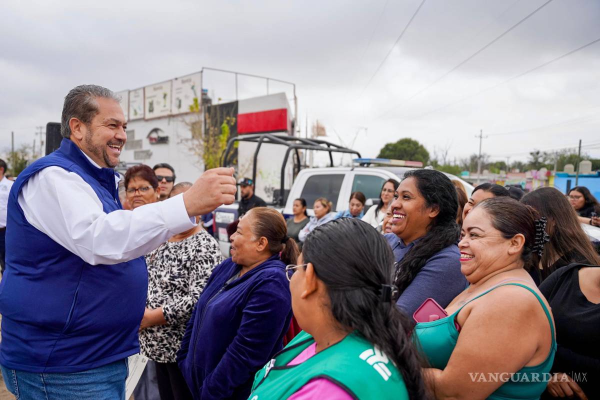 $!El alcalde presentó el proyecto a los vecinos de la colonia Escorial.