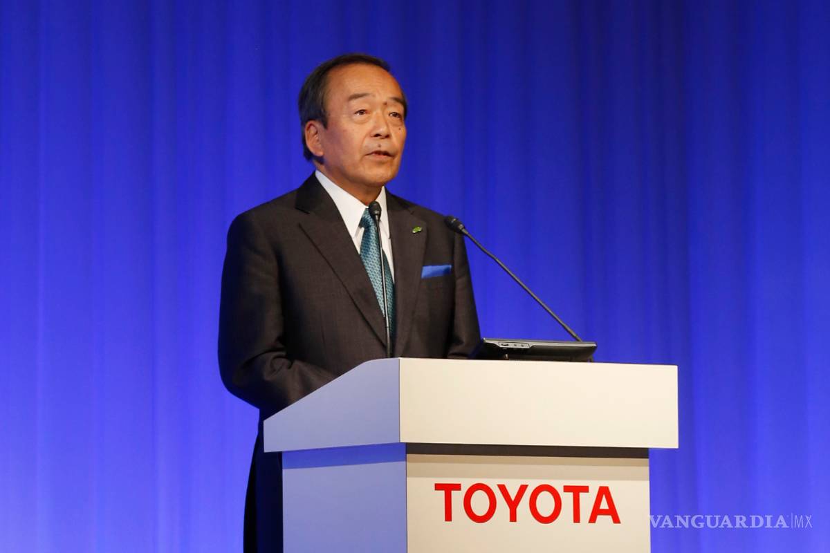 Toyota quiere dejar de vender coches que funcionan con gasolina en 2050