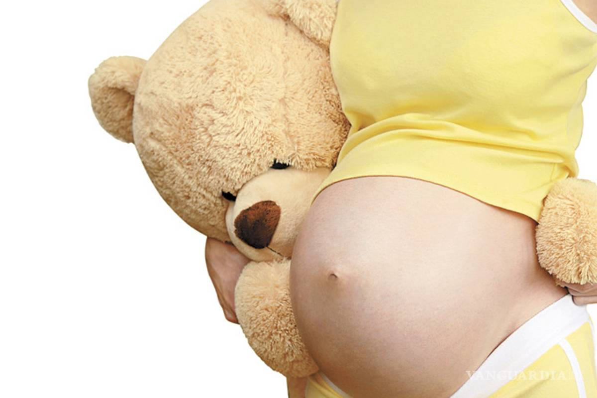 Niña de 12 años se embaraza, se enteran al llevarla a urgencias