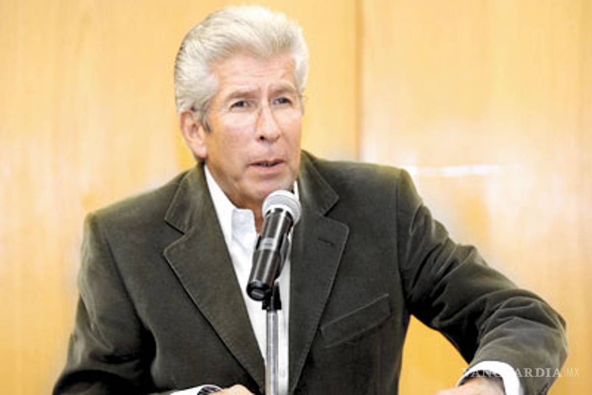 Ruiz Esparza no deja la SCT, "sacrificio político" no resuelve Paso Exprés, dice