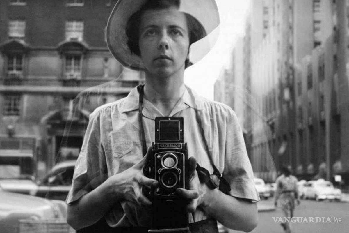 En busca de la verdadera Vivian Maier, la fotógrafa secreta
