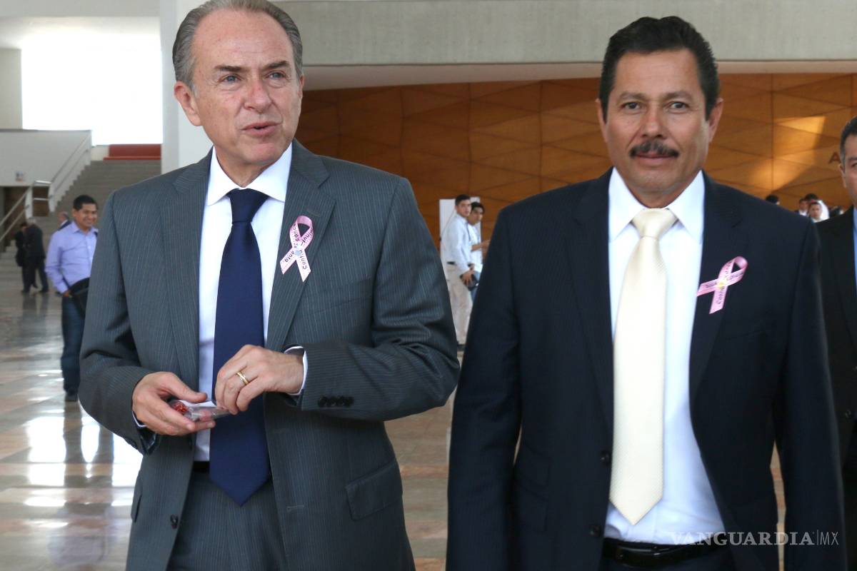 Se confrontan escoltas de gobernador y edil en SLP