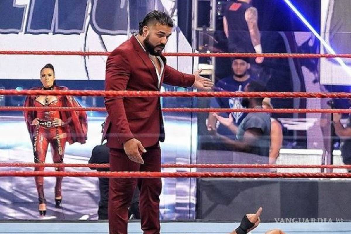 Andrade termina su relación con la WWE