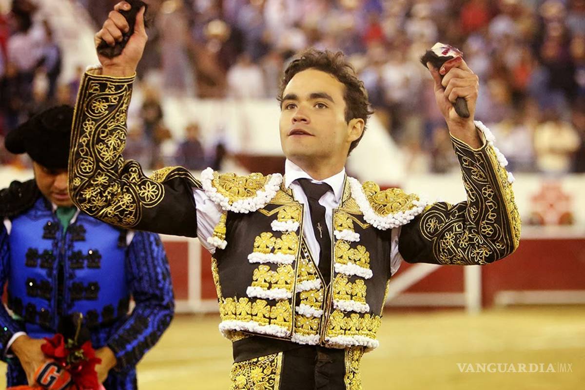 Juan Pablo Sánchez corta dos orejas y triunfa en La México