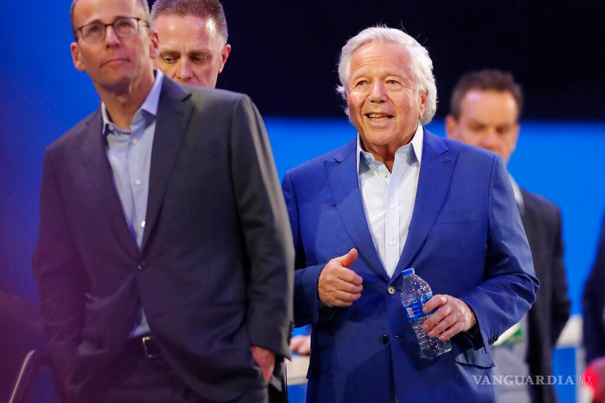 $!El dueño de Patriots está dispuesto a darle a Brady una extensión de contrato