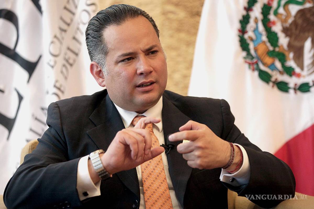 ‘Soy incómodo para quienes violan la ley’: Santiago Nieto