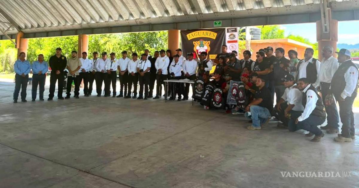 Motociclistas fortalecen su conducción con curso gratuito en Múzquiz, Coahuila