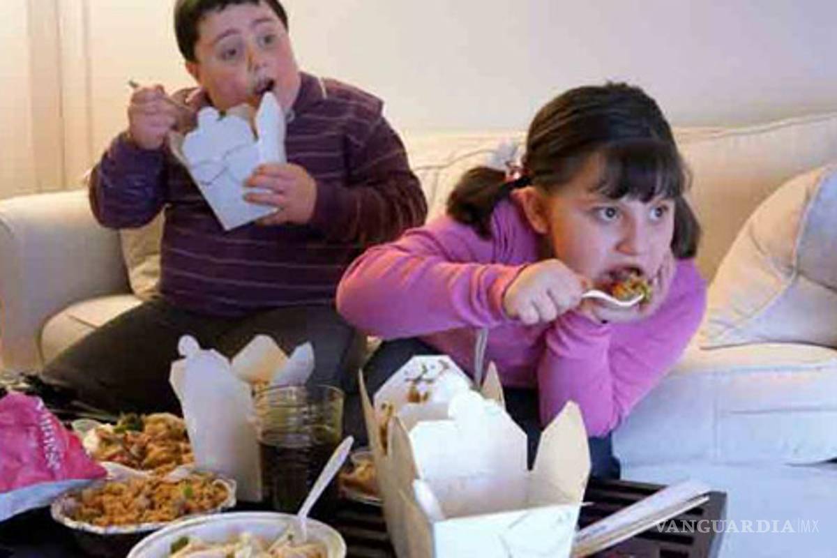 Revela una niña su dura batalla contra la obesidad