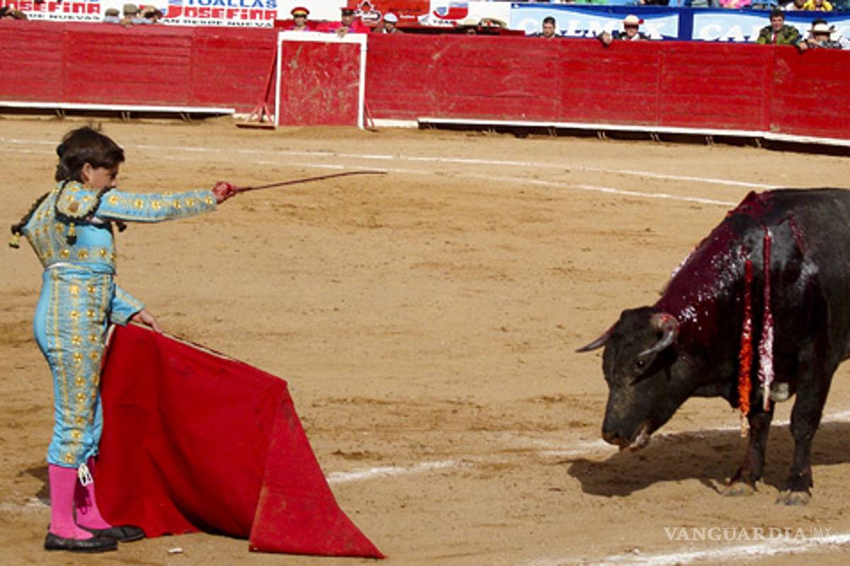 Michelito, el niño torero que no siente miedo