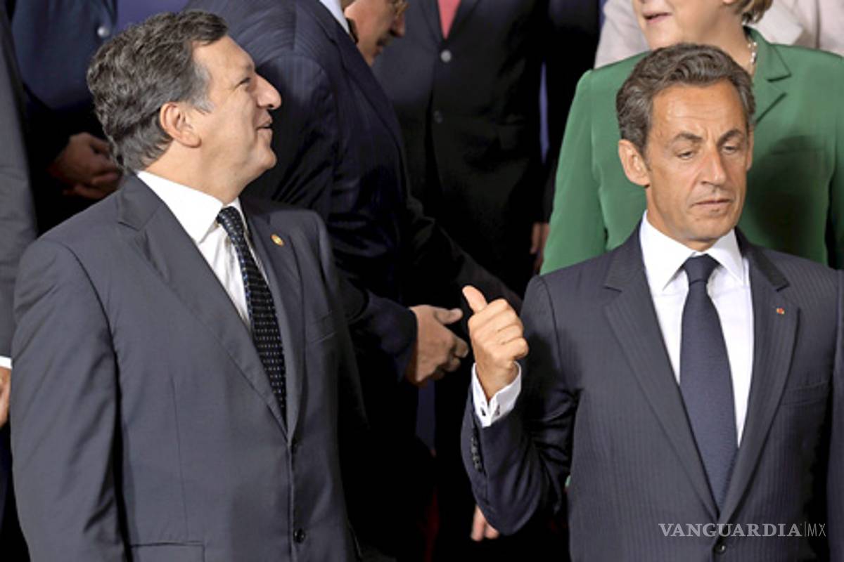 "Escándalo" entre Sarkozy y Barroso por gitanos