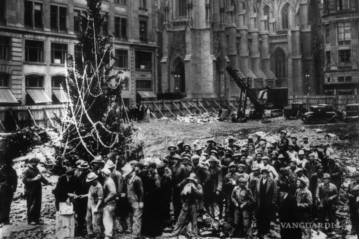 $!¡Ya huele a Navidad! Una mirada al tradicional árbol del Rockefeller Center en Nueva York