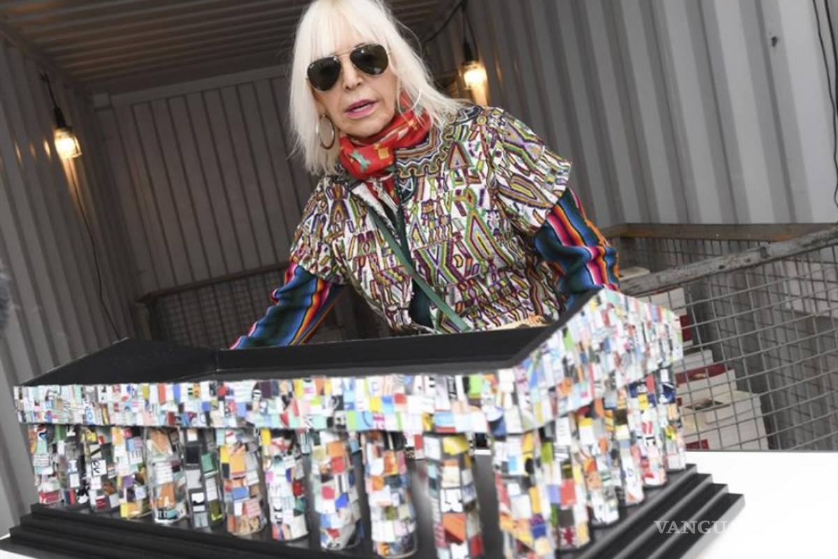 Argentina Marta Minujín lleva a Alemania su “Partenón de libros”