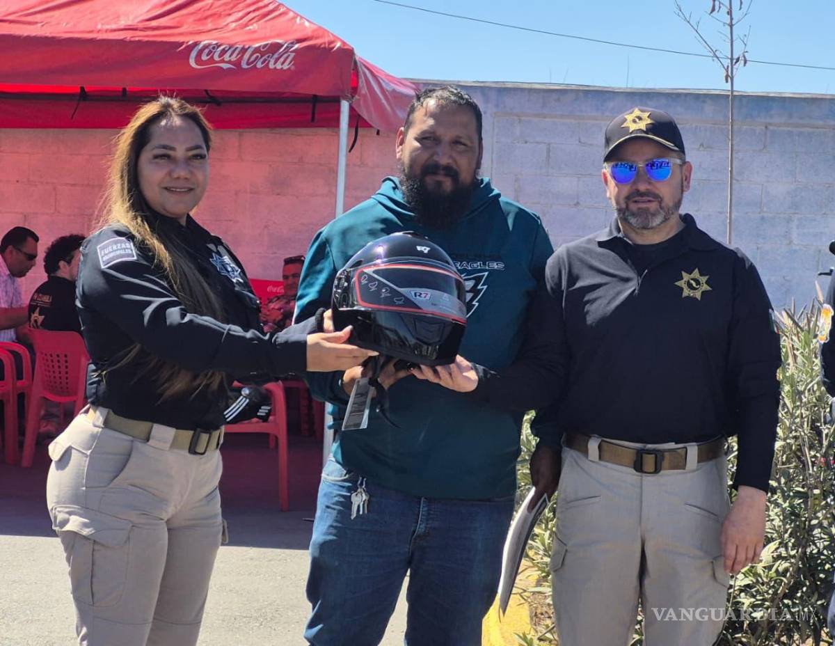 $!Repartidores y miembros de motoclubes participaron en la segunda jornada del programa “Rueda por tu Vida”, impulsado por la Subdirección de Tránsito de Saltillo.