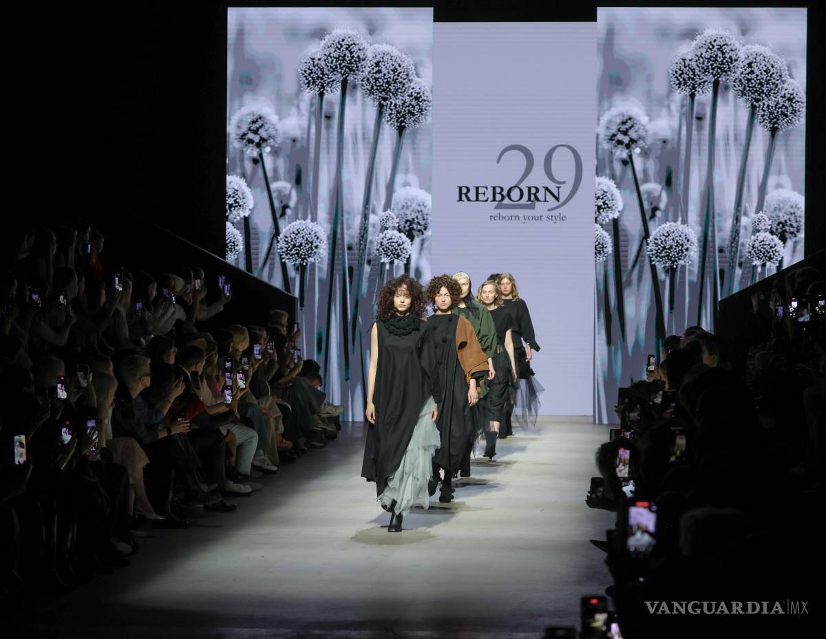 $!Reborn29 by Syukriah Rusydiy en la Semana de la Moda de Moscú