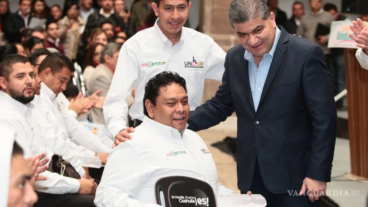Entrega Miguel Riquelme vehículos a los programas UNEDIF, “Adultos Mayores en Abandono” y “Sobre Ruedas nos Movemos Juntos”.