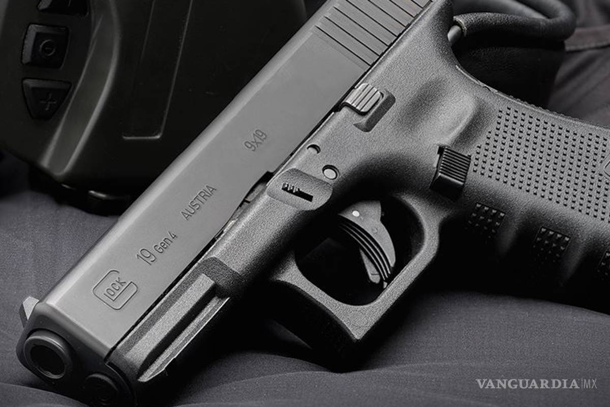 $!Tiroteo en bar de California, con una bomba de humo y una pistola ex 'marine' mató a 12 y se suicidó