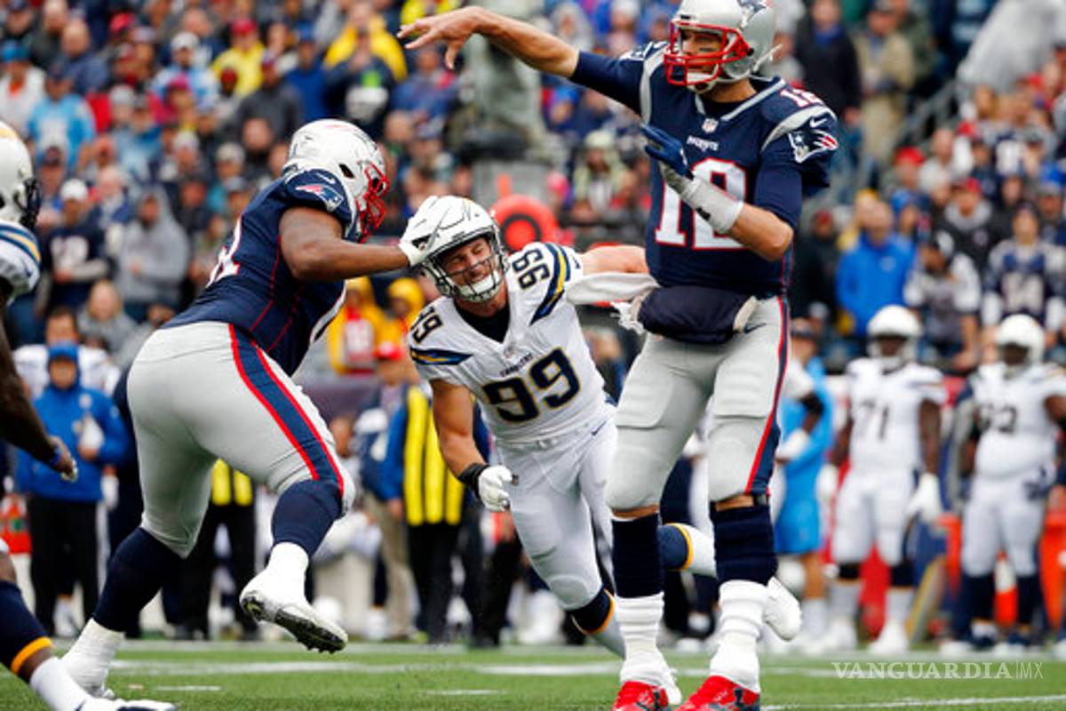 Patriots aprovechan errores de San Diego y los electrocutan