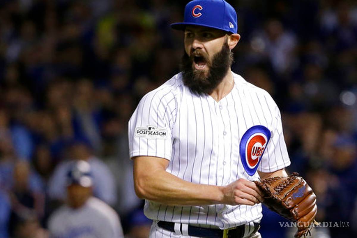 Jake Arrieta no defraudó a los Cachorros y los mantiene con vida