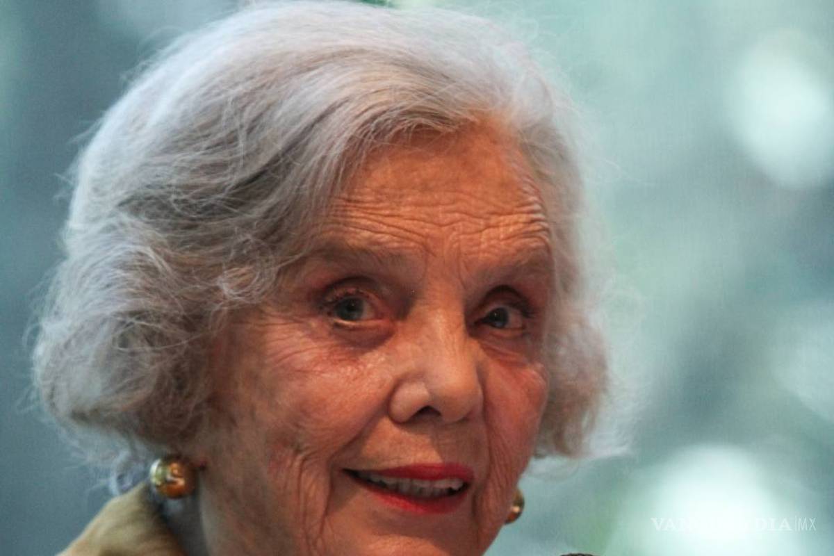 Entregan presea &quot;Gertrudis Bocanegra&quot; a Elena Poniatowska