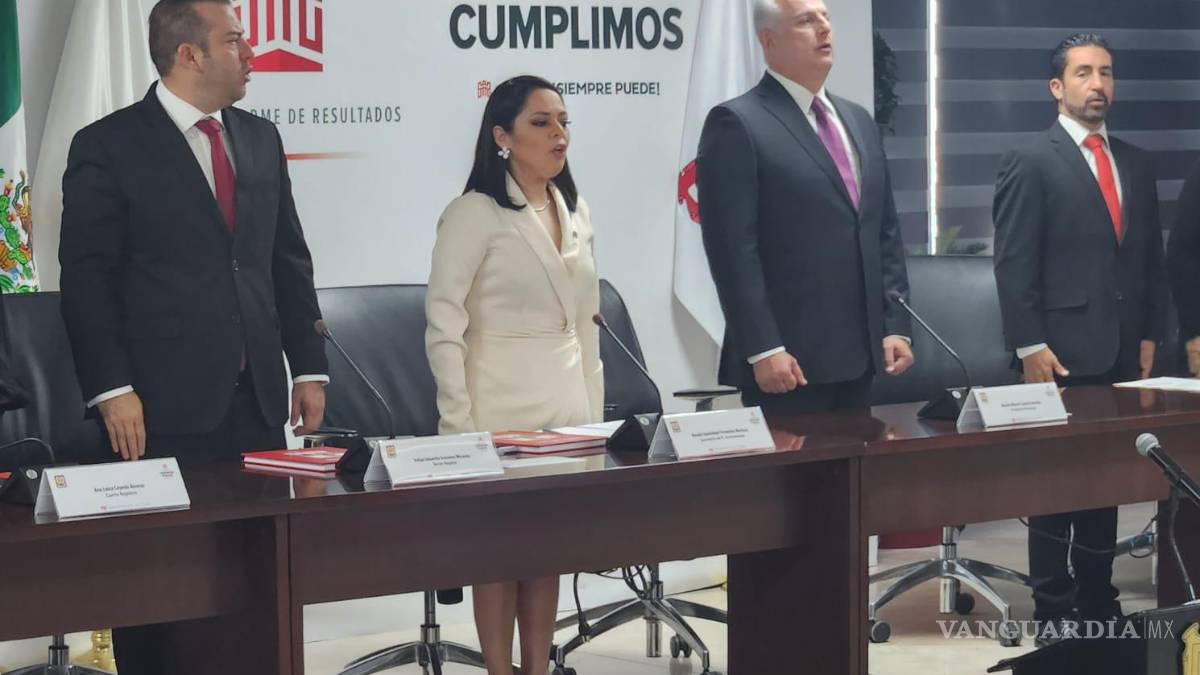 Román Alberto Cepeda entrega primer informe de resultados al Cabildo de Torreón