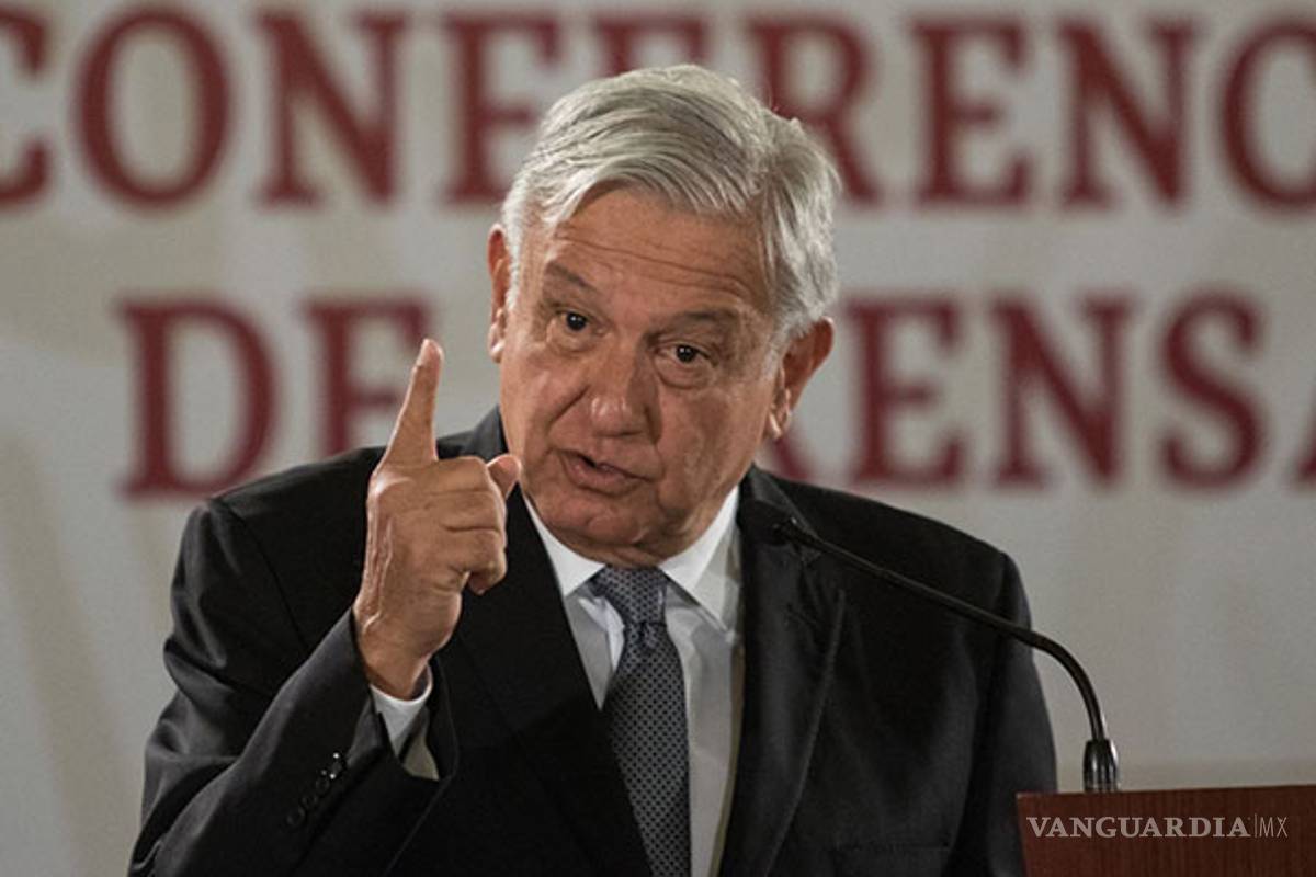AMLO ataca a periodistas que no apoyan la 4T; 'el papel de la prensa no es portarse bien', le responden
